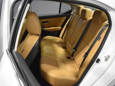 Certified 2023 Nissan Sentra SV w/ SV Premium Package FWD image 31