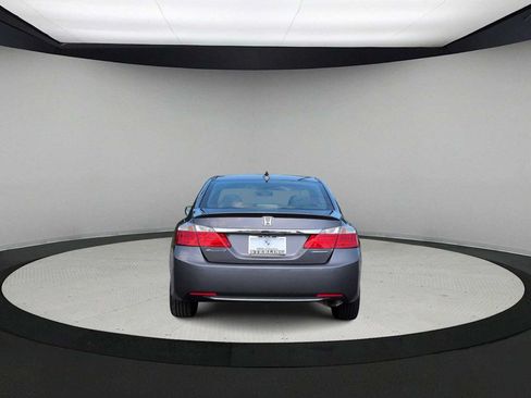 Used 2015 Honda Accord Hybrid Sedan image 7