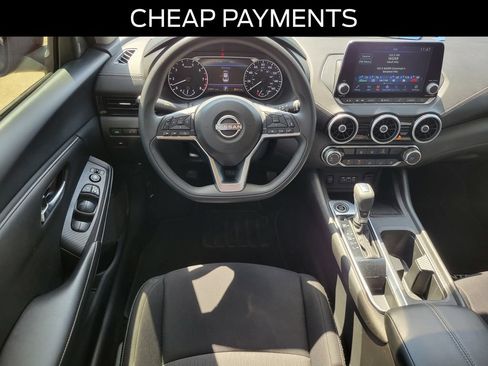 Used 2024 Nissan Sentra SV FWD image 10