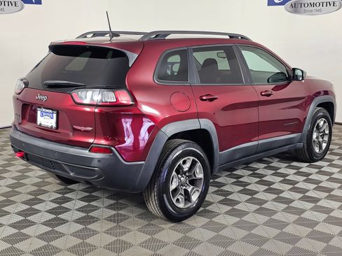 Used 2019 Jeep Cherokee Trailhawk w/ Cold Weather Group AWD/4WD image 32