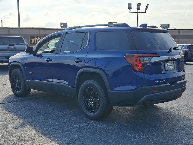 Used 2023 GMC Acadia AT4 AWD/4WD image 4