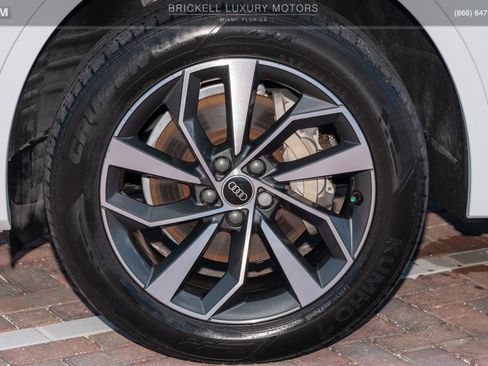 Used 2021 Audi Q5 2.0T Premium w/ Convenience Package image 41
