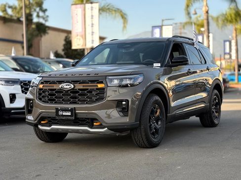 New 2026 Ford Explorer Tremor w/ Tremor Ultimate Package AWD/4WD image 4