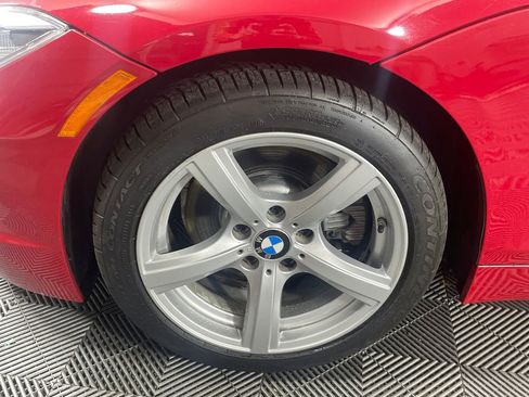 Used 2014 BMW Z4 sDrive28i image 12