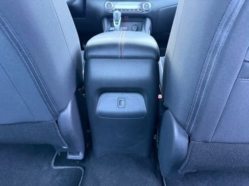 Certified 2021 Nissan Sentra SR image 24