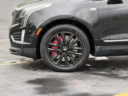 Used 2022 Cadillac XT5 Sportv w/ Technology Package AWD/4WD image 8