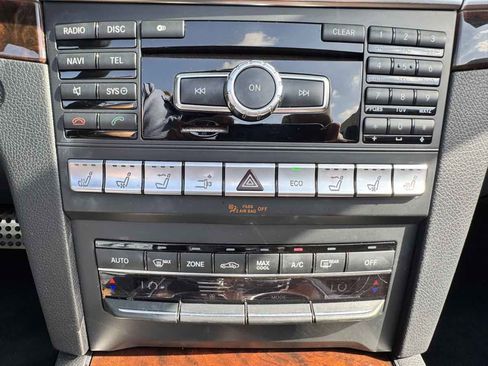 Used 2014 Mercedes-Benz E 550 Cabriolet image 48
