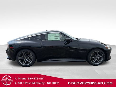 New 2026 Nissan Z Sport w/ Floor Mat Package RWD image 5