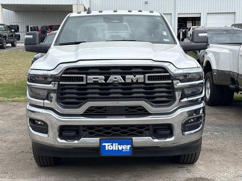Used 2025 RAM 2500 Lone Star image 2