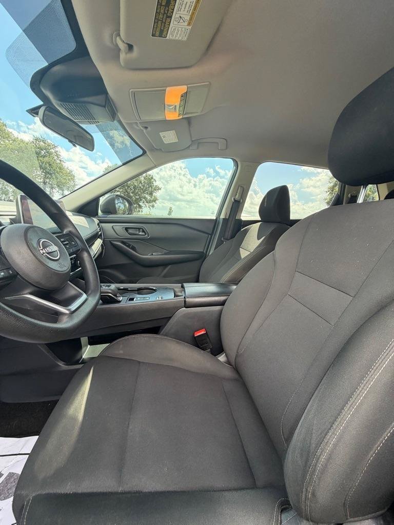Used 2024 Nissan Rogue S FWD image 10