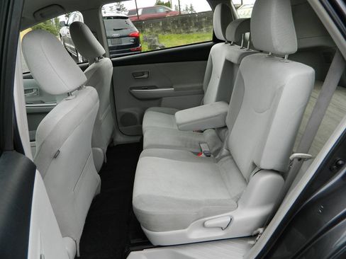 Used 2013 Toyota Prius V Three FWD image 14