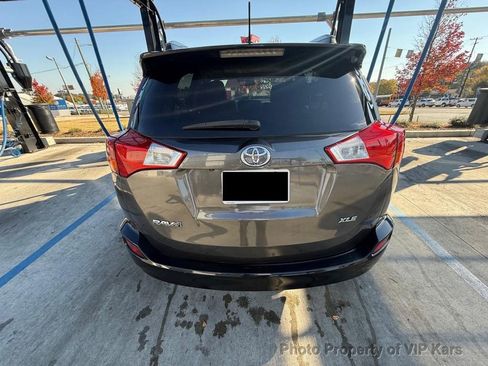 Used 2013 Toyota RAV4 XLE image 6