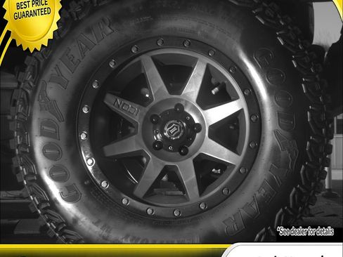 Used 2014 Jeep Wrangler Unlimited Rubicon AWD/4WD image 9