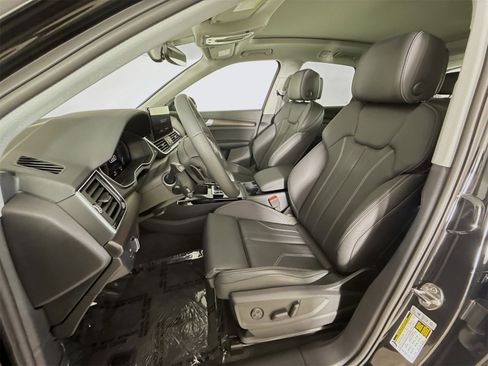 New 2024 Audi Q5 e Premium image 20