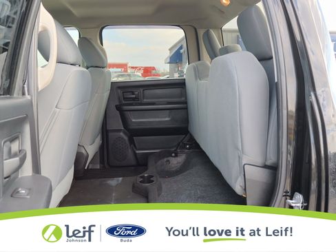 Used 2015 RAM 2500 Tradesman w/ Chrome Appearance Group image 28