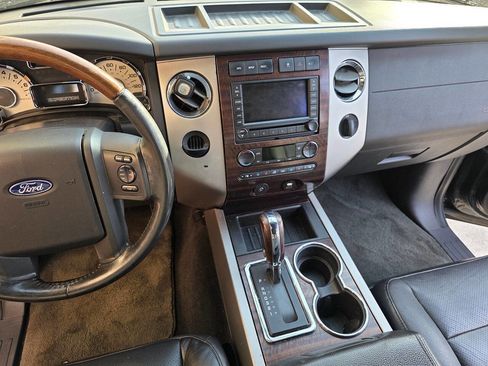 Used 2007 Ford Expedition EL Limited image 14