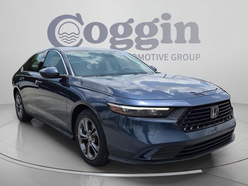 Used 2023 Honda Accord EX image 8