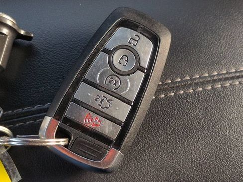 Used 2024 Ford Mustang GT Premium RWD image 27