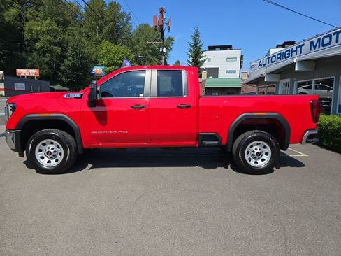 Used 2024 GMC Sierra 2500 Pro w/ Convenience Package image 3