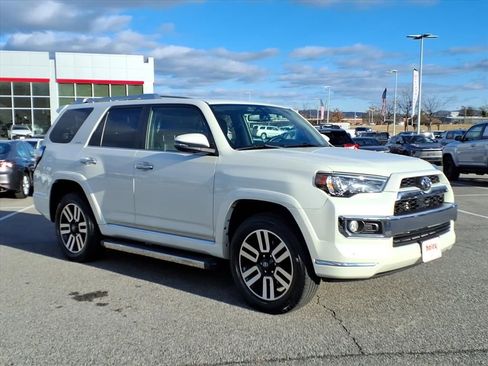 Used 2019 Toyota 4Runner Limited image 2