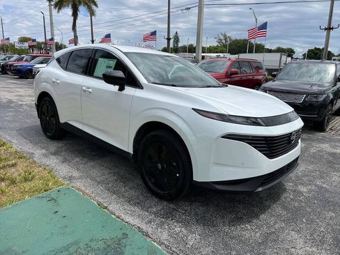 Used 2025 Nissan Murano SV FWD image 4