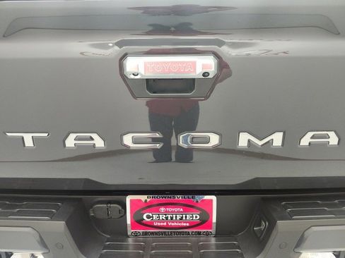 Certified 2025 Toyota Tacoma Limited image 27