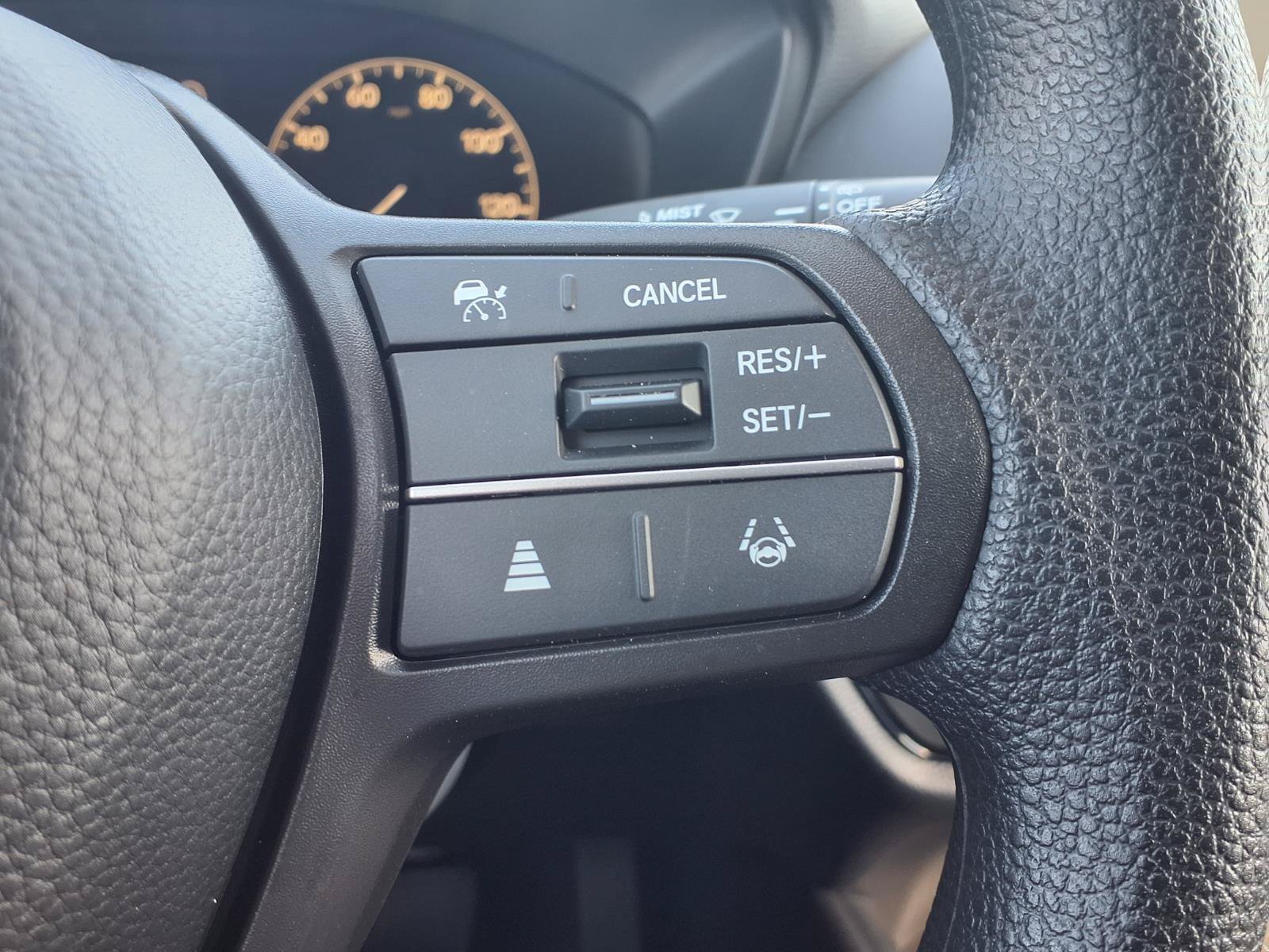 Certified 2027 Honda HR-V LX image 16