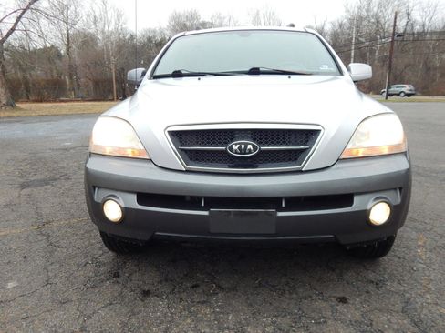 Used 2006 Kia Sorento 4WD image 6