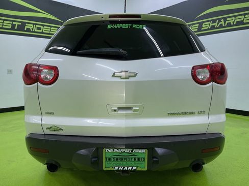 Used 2011 Chevrolet Traverse LTZ image 8