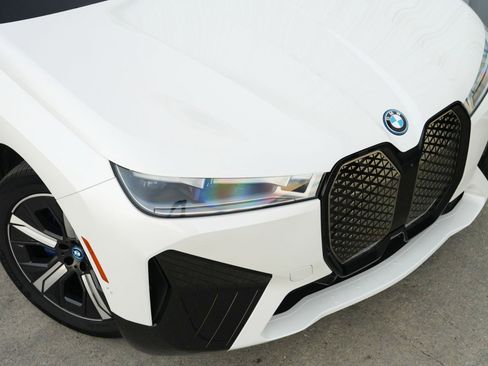 Used 2023 BMW iX M60 w/ Executive Package image 63