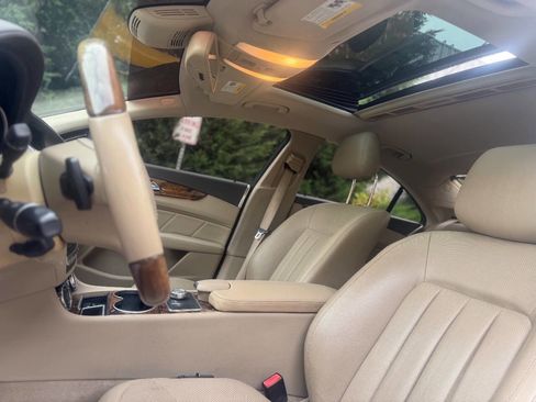 Used 2012 Mercedes-Benz CLS 550 4MATIC image 28