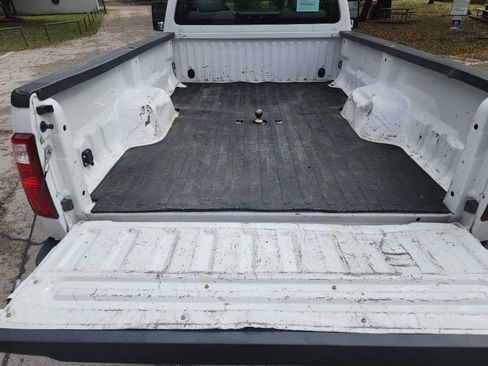 Used 2012 Ford F250 XL w/ XL Value Pkg image 8