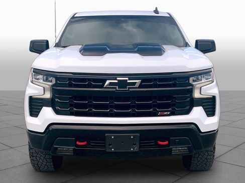 Used 2023 Chevrolet Silverado 1500 LT Trail Boss w/ Convenience Package II AWD/4WD image 4