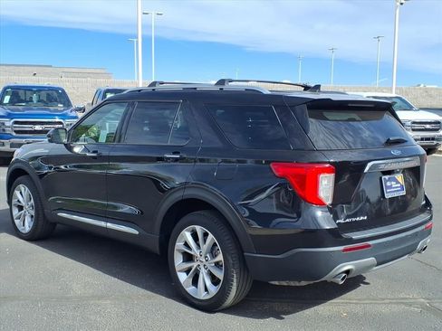 Certified 2023 Ford Explorer Platinum w/ Technology Package image 6