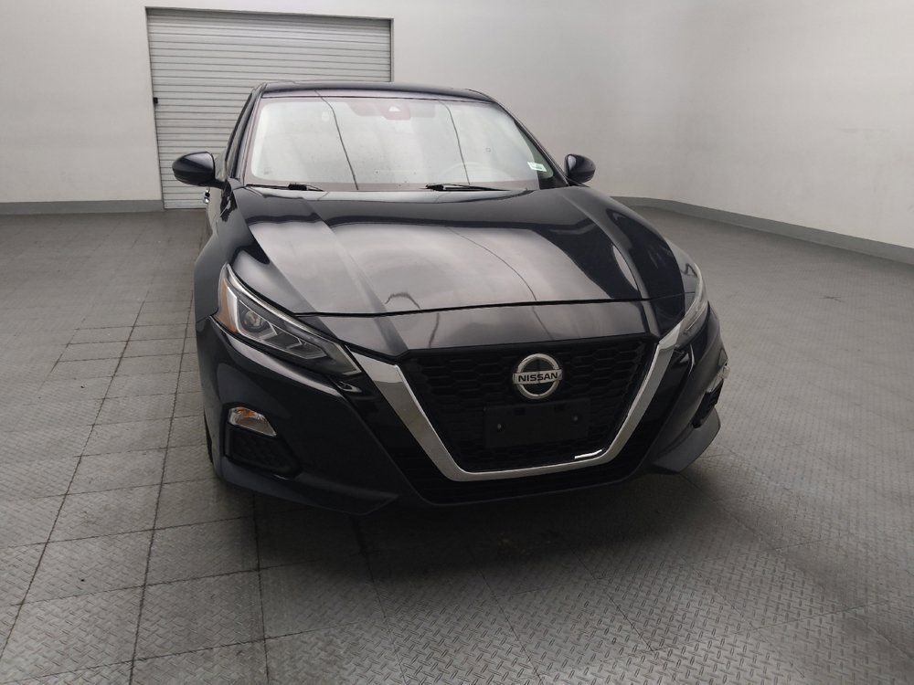 Used 2022 Nissan Altima 2.5 SV w/ SV Premium Package FWD image 14