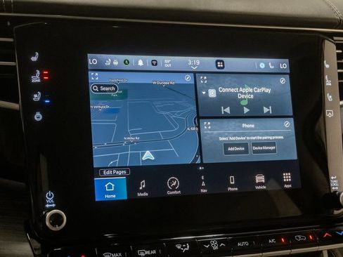 Used 2023 Jeep Wagoneer L Series III w/ Convenience Group I AWD/4WD image 20