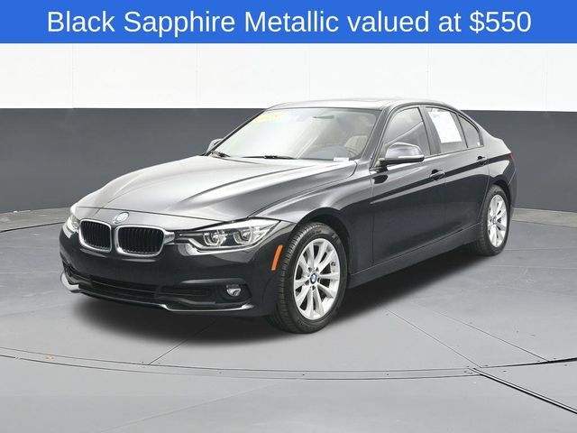 Used 2018 BMW 320i xDrive Sedan AWD/4WD image 3