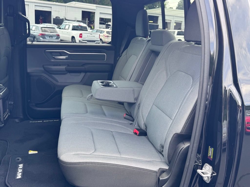 Used 2022 RAM 1500 Big Horn AWD/4WD image 33