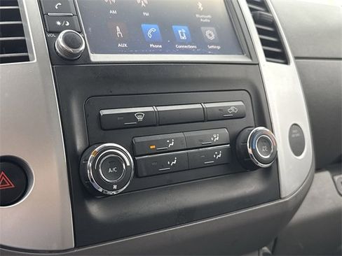 Used 2019 Nissan Frontier SV image 18