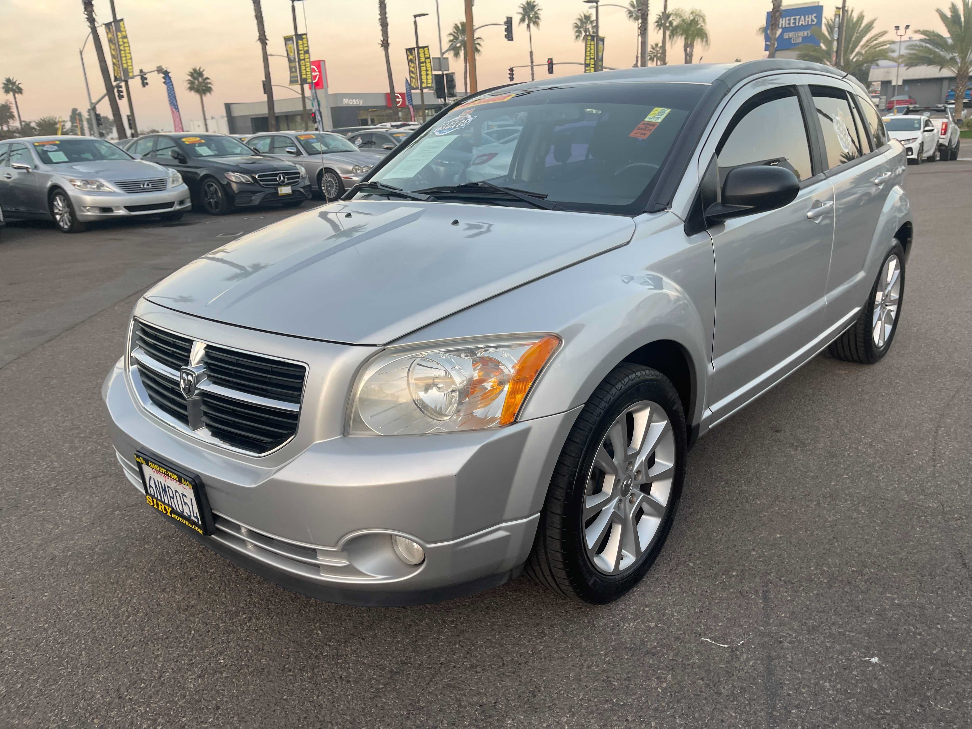 Used 2010 Dodge Caliber Heat w/ Premium Sound Group FWD image 7