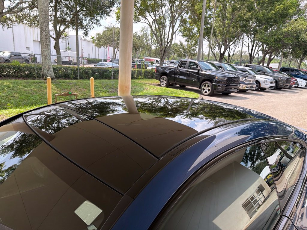 Used 2025 Mercedes-Benz CLE 300 4MATIC Coupe image 18