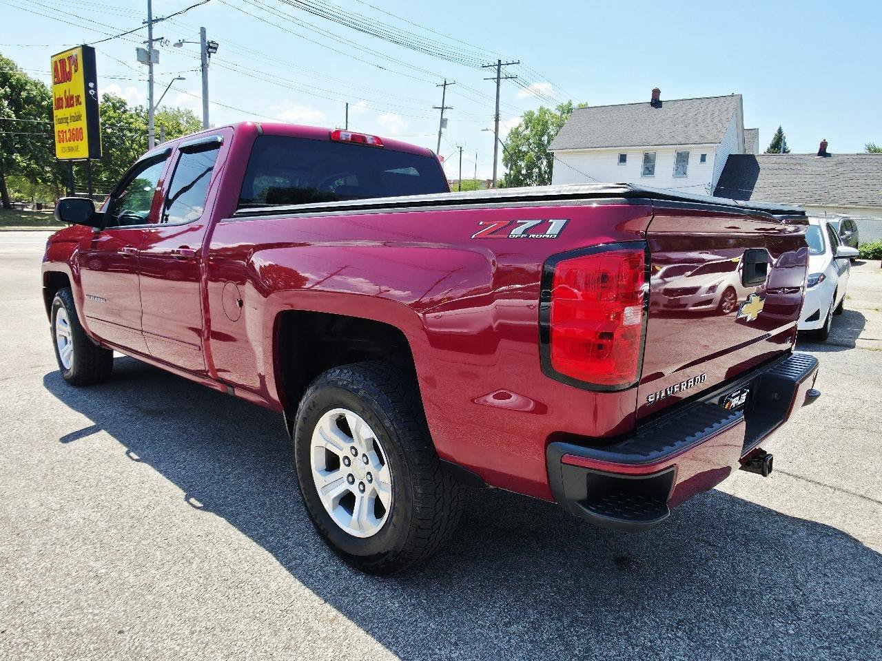Used 2018 Chevrolet Silverado 1500 LT w/ All Star Edition AWD/4WD image 7