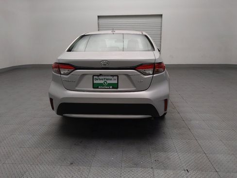 Used 2022 Toyota Corolla LE image 7