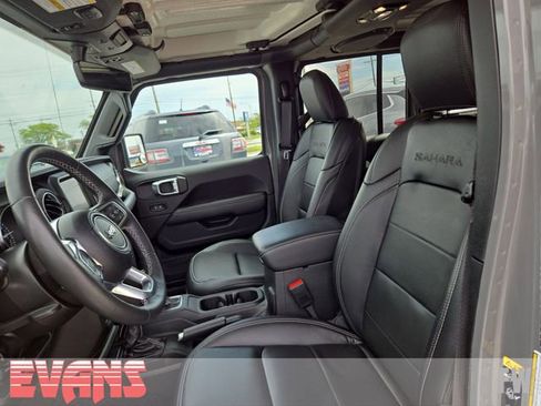 Used 2023 Jeep Wrangler Unlimited Sahara w/ Cold Weather Group AWD/4WD image 20