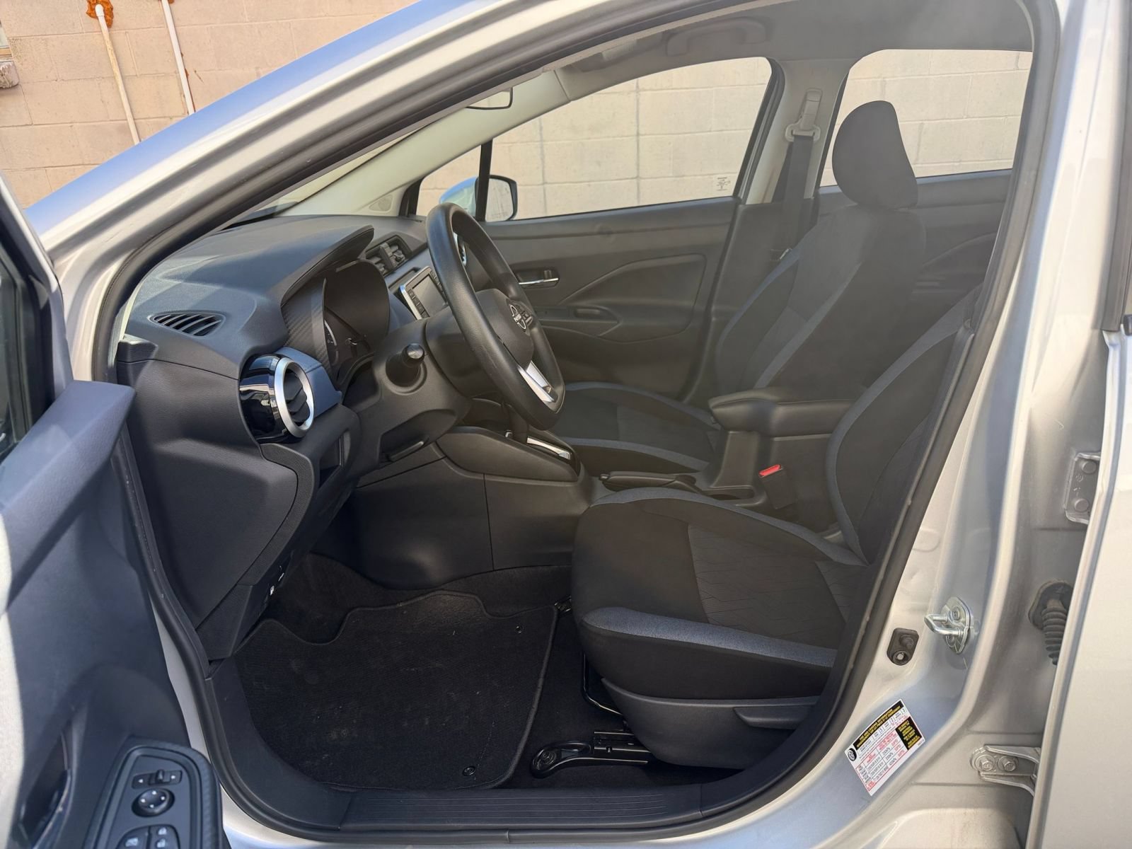 Used 2025 Nissan Versa SV FWD image 24