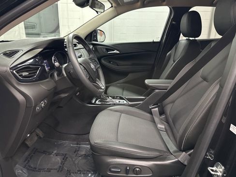 Used 2023 Buick Encore GX Select w/ Sport Touring Package image 19