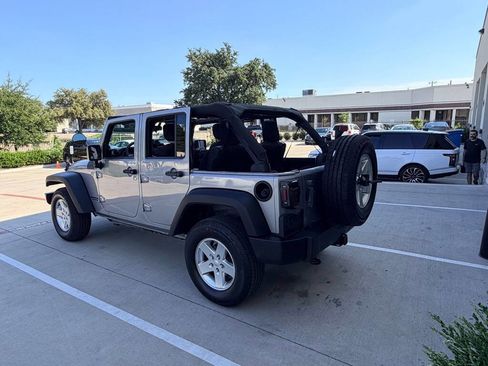 Used 2014 Jeep Wrangler Unlimited Sport w/ Quick Order Package 24S AWD/4WD image 19