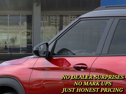 New 2026 Chevrolet TrailBlazer RS w/ Driver Confidence Package FWD image 2