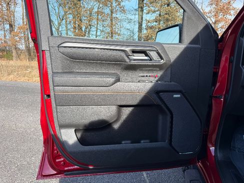 Used 2022 GMC Sierra 1500 AT4 w/ AT4 Premium Package image 26