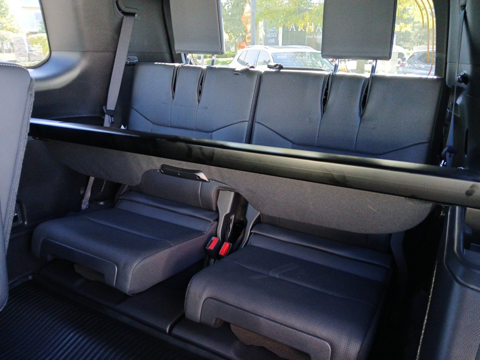 Used 2026 Lexus GX 550 w/ Accessory Package (2T) AWD/4WD image 24